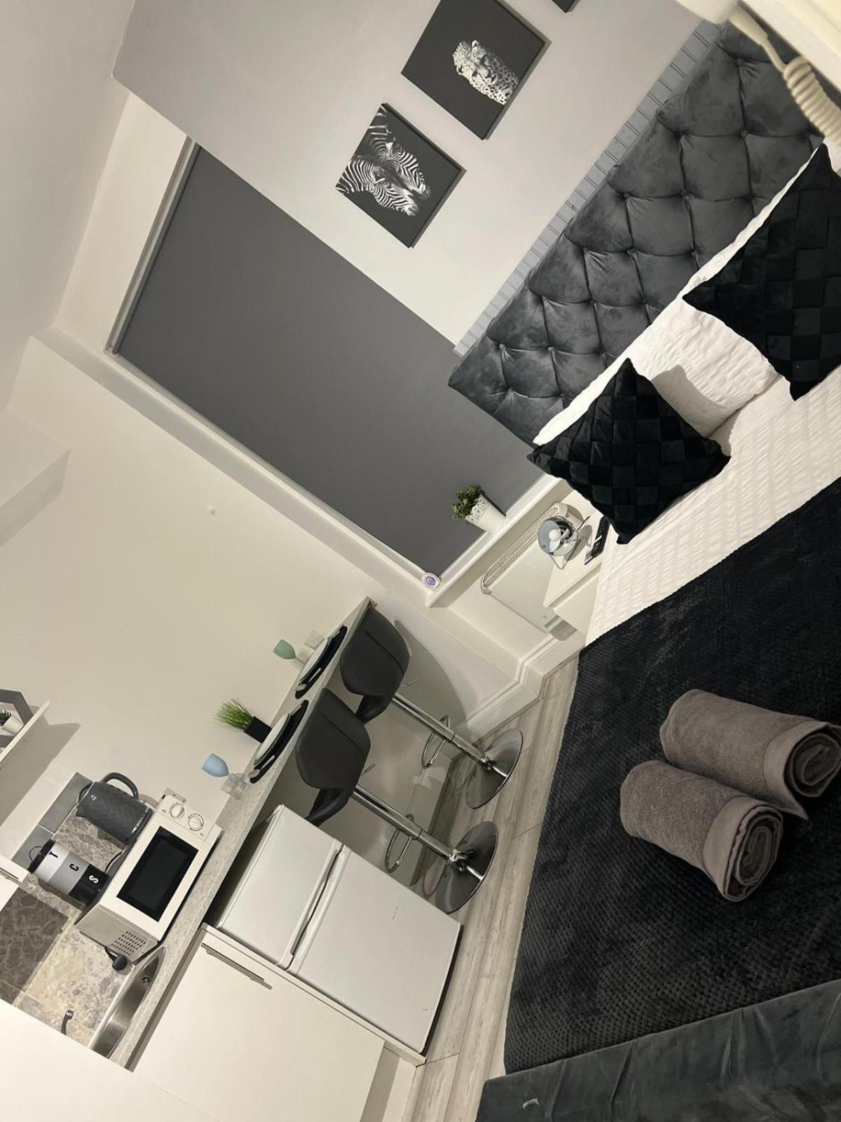 Central Studios In Top Location London Eksteriør billede